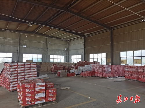一条路围而不修,一条路修好未通,工业园运输不便致建材厂停产
